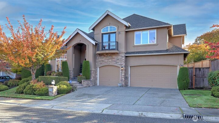 Property Photo:  124  259 Avenue NE  WA 98074 