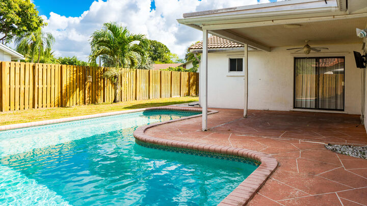 Property Photo:  9811 NW 26th Court  FL 33065 