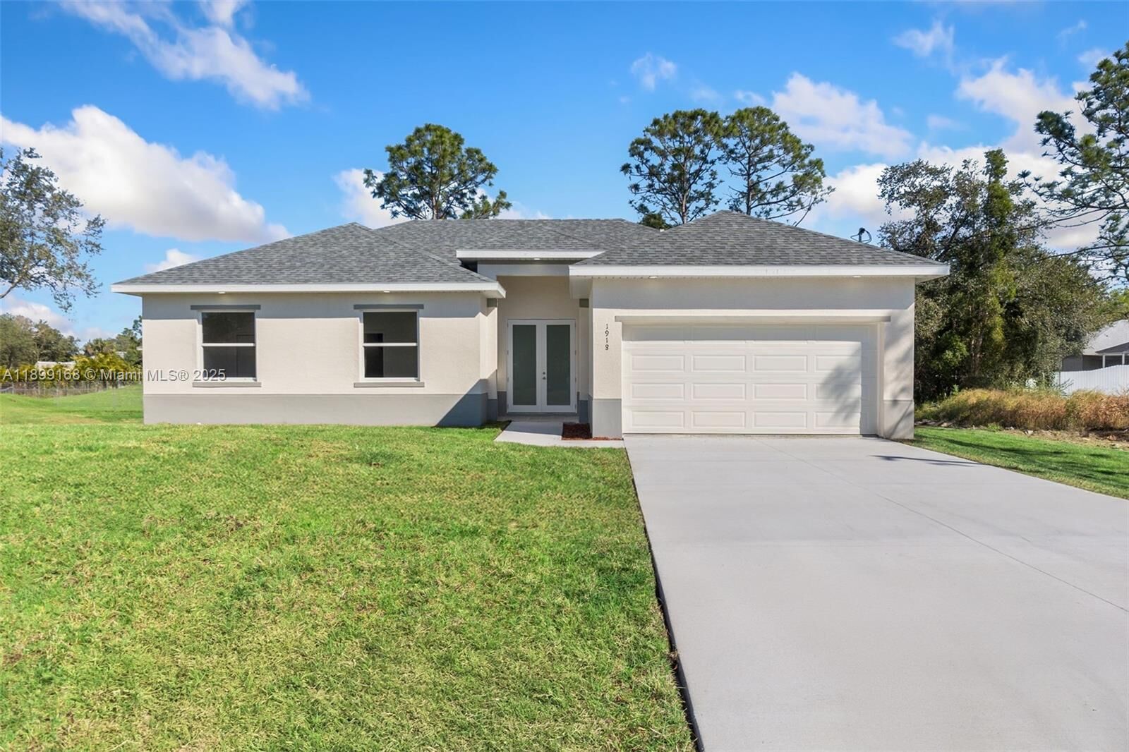 Property Photo: 1918 Wanda Ave N FL 33971