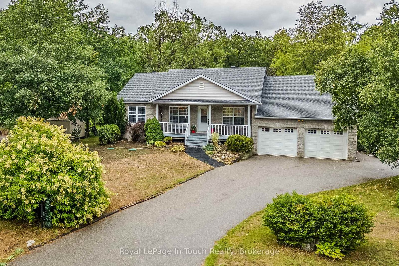 Property Photo:  59 Stocco Circle  ON L0L 2T0