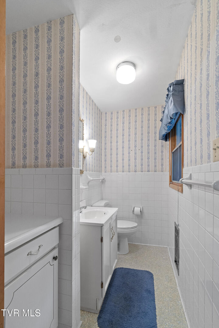 Property Photo: 15490 Kingsport Highway TN 37641