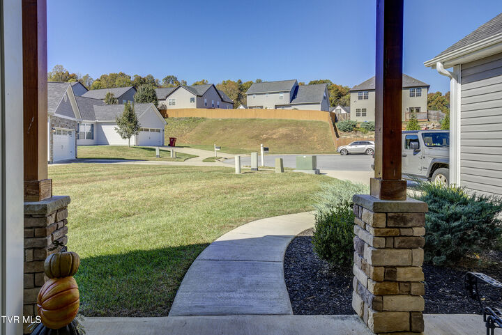 Property Photo:  6 Dartmoor Road  TN 37615 