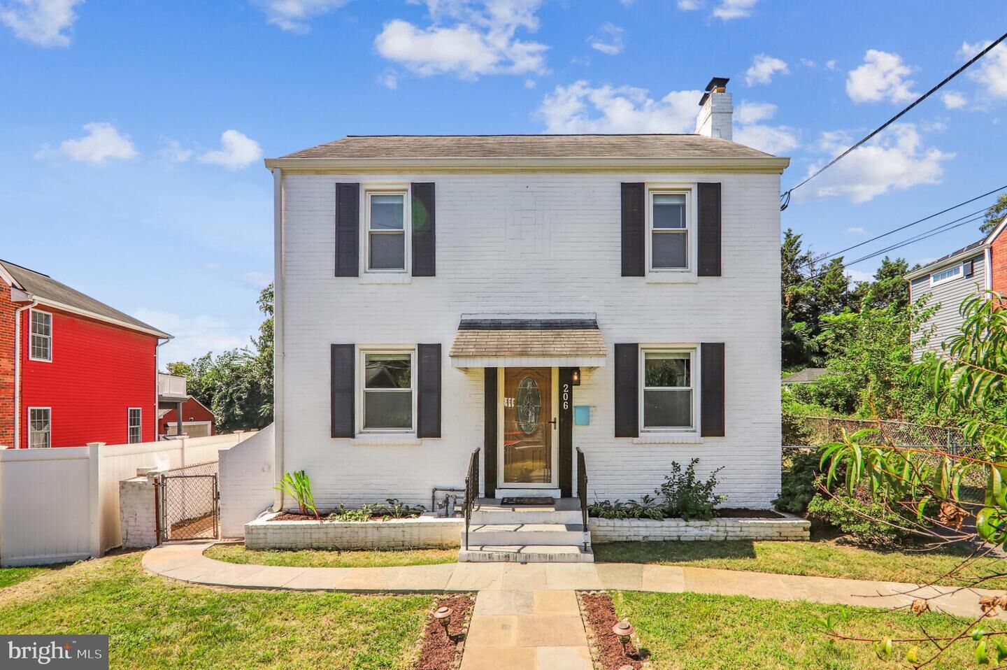 Property Photo:  206 Timberwood Avenue  MD 20901 