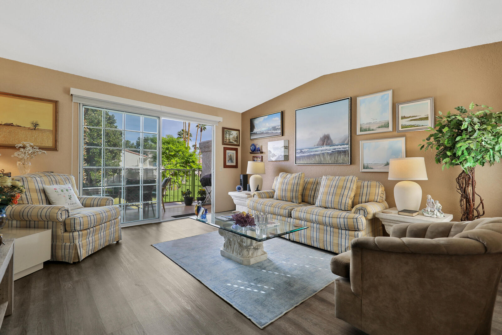 Property Photo: 2701 E Mesquite Avenue Z136 CA 92264
