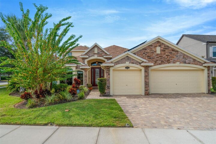 Property Photo:  19361 Yellow Clover Drive  FL 33647