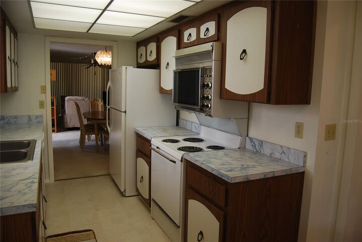 Property Photo:  2650 Pearce Drive 106  FL 33764