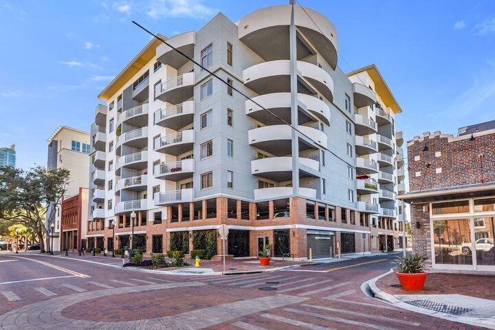 Property Photo:  1108 N Franklin Street 605  FL 33602 