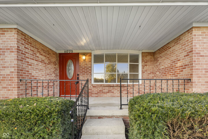 Property Photo: 11775 E State Road 7 IN 47232