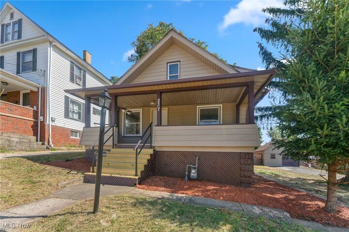 237 Watson Street  Lowellville OH 44436 photo