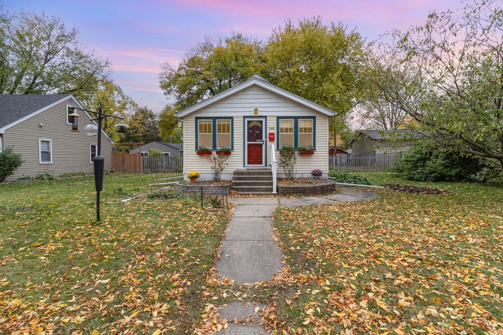 Property Photo: 3416 Sumter Avenue S MN 55426