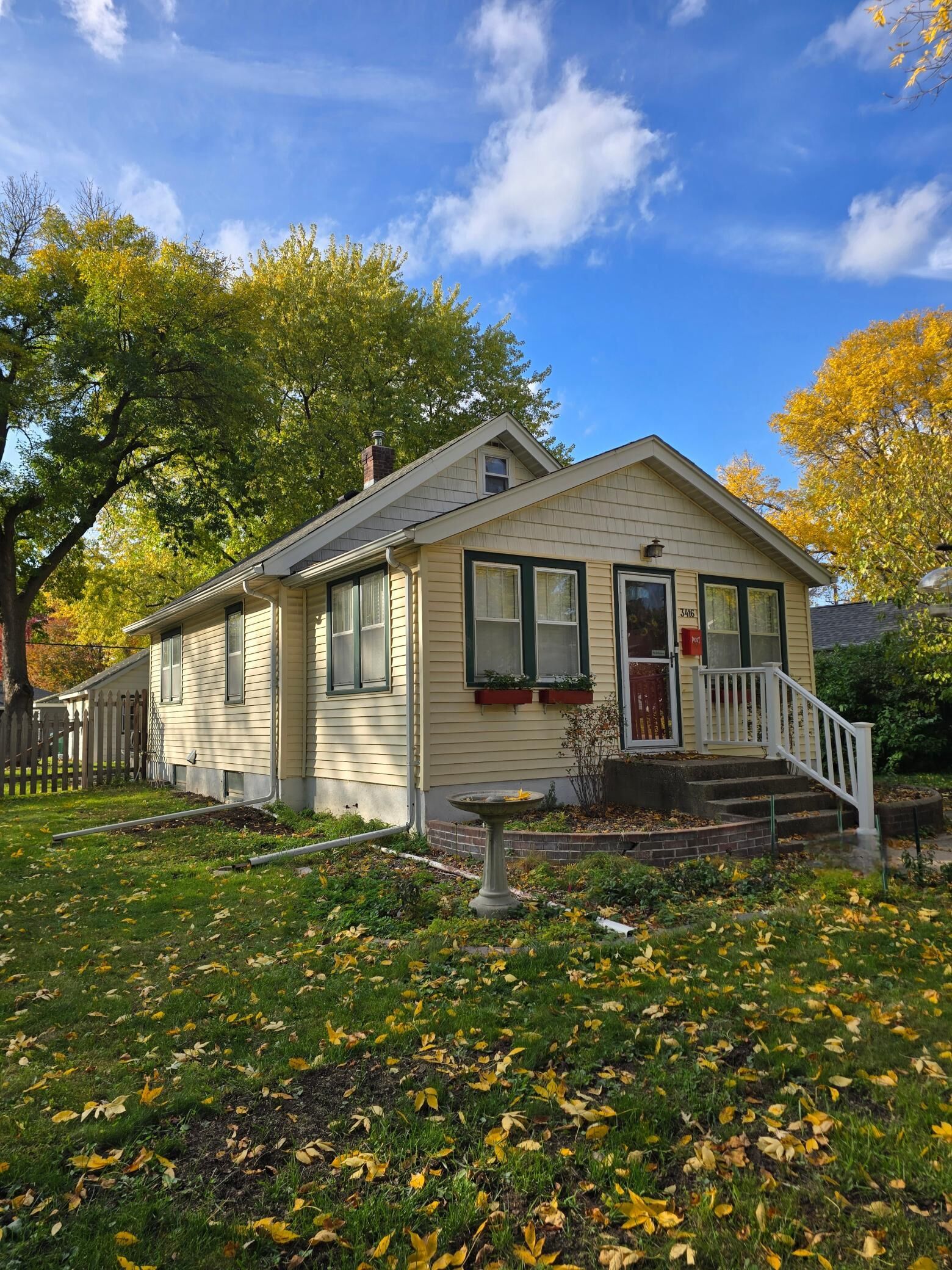 Property Photo: 3416 Sumter Avenue S MN 55426