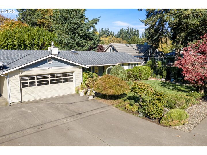 Property Photo:  4971 Lakeview Blvd  OR 97035