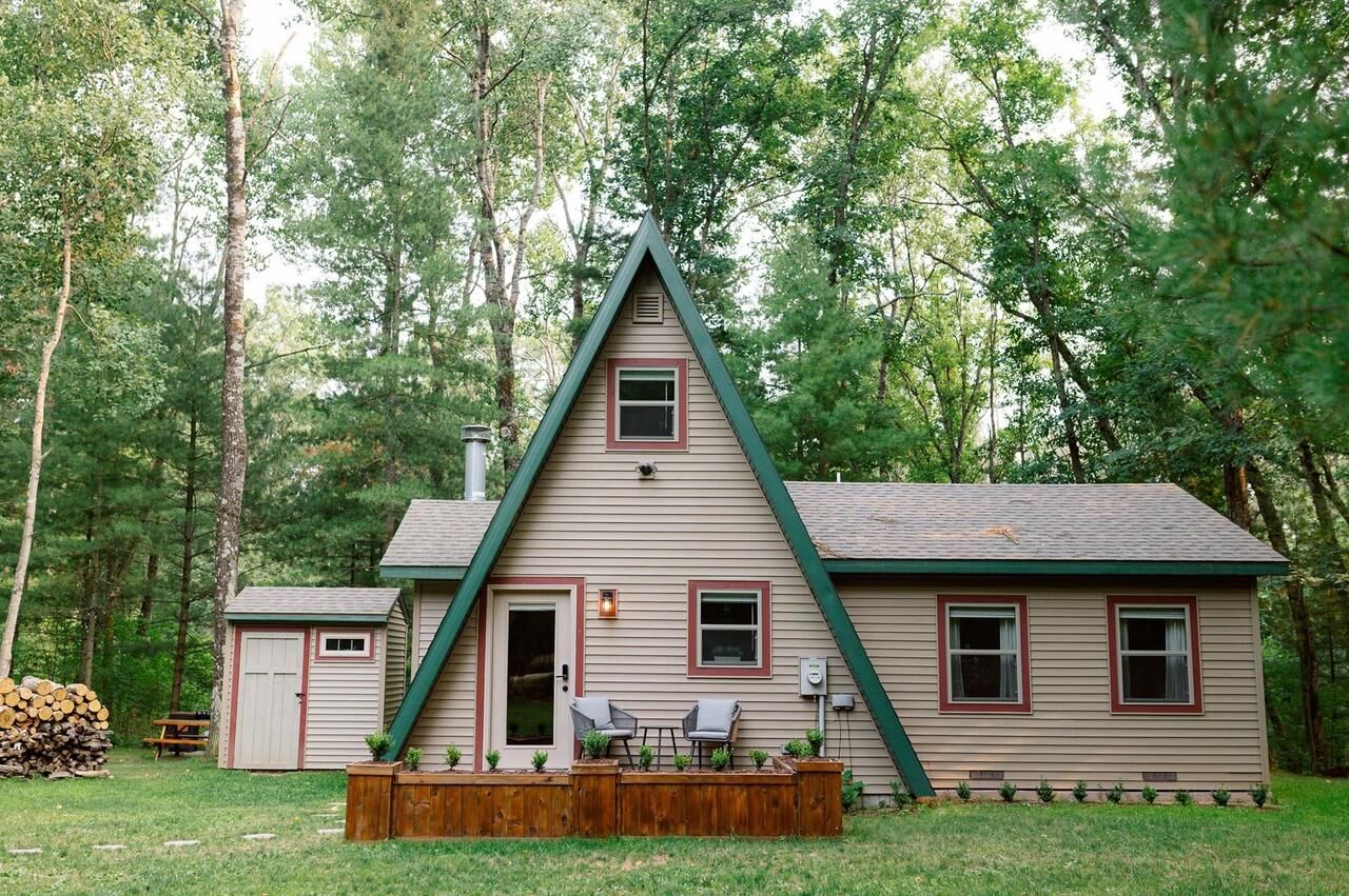 Property Photo:  1894 West 16th Avenue  WI 53934 