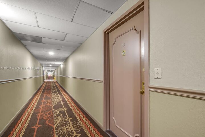 Property Photo:  4001 Hillcrest Dr 812  FL 33021