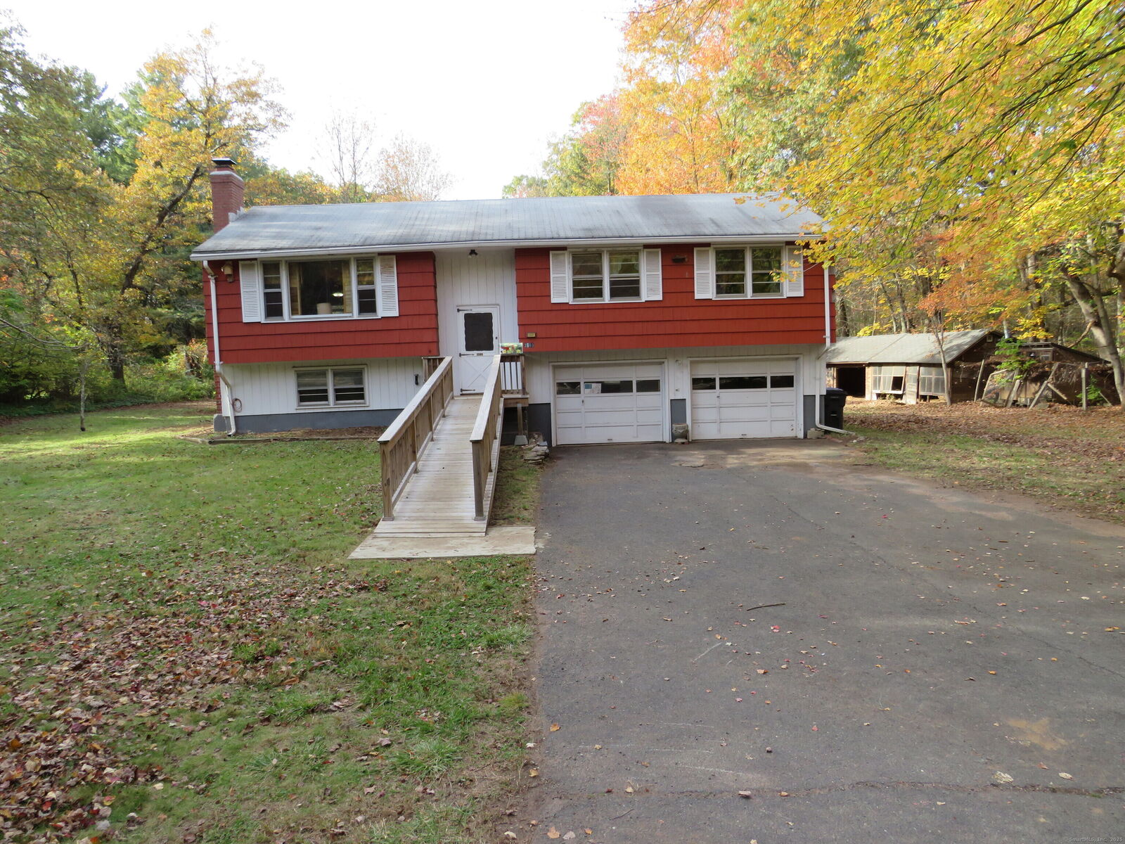 Property Photo: 2560 Ellington Road CT 06074