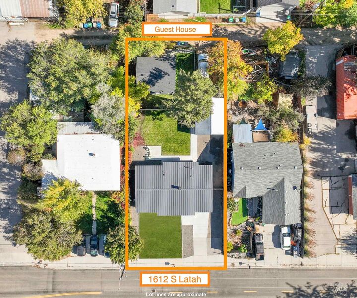 Property Photo:  1612 S Latah Street  ID 83705