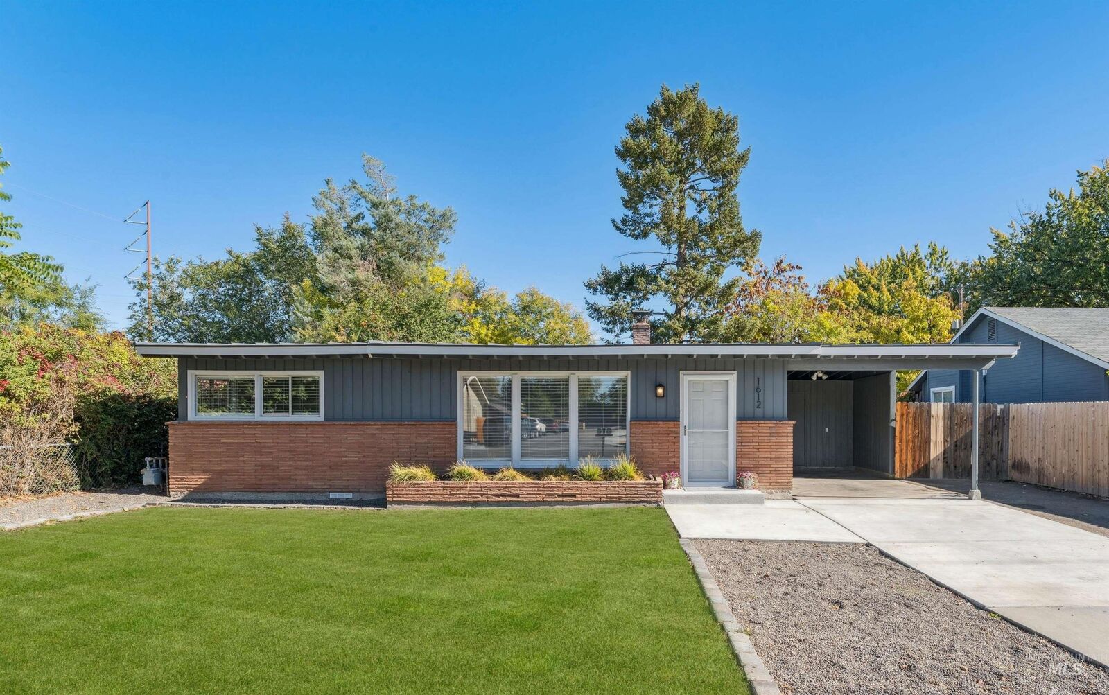 Property Photo:  1612 &Amp 1614 S Latah Street  ID 83705