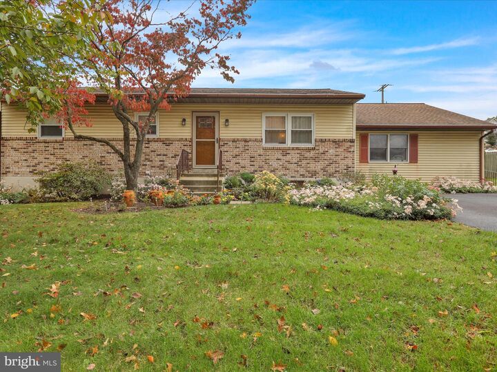 3810 Willow Grove Avenue  Reading PA 19605 photo