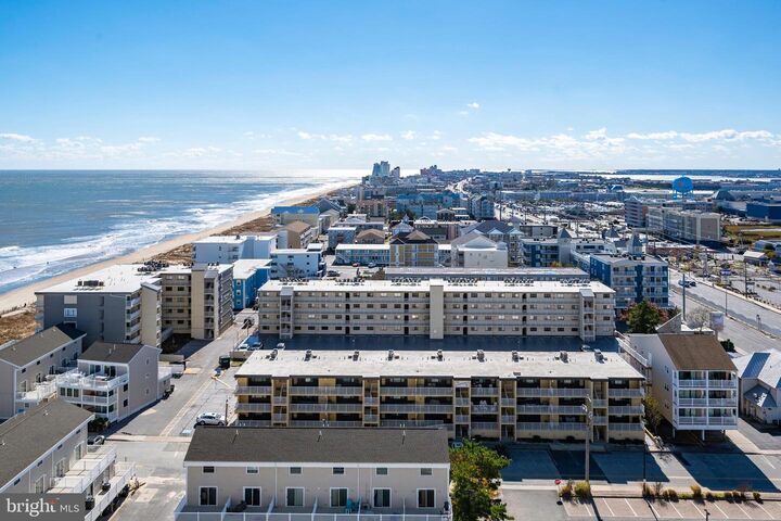 Property Photo:  2 48th Street 1402  MD 21842 