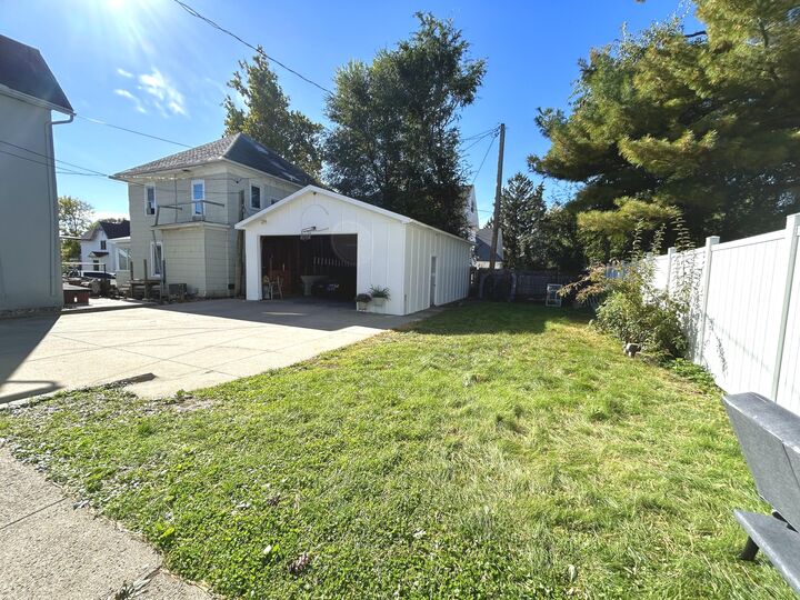 Property Photo:  9 S 4th Street  IA 50158