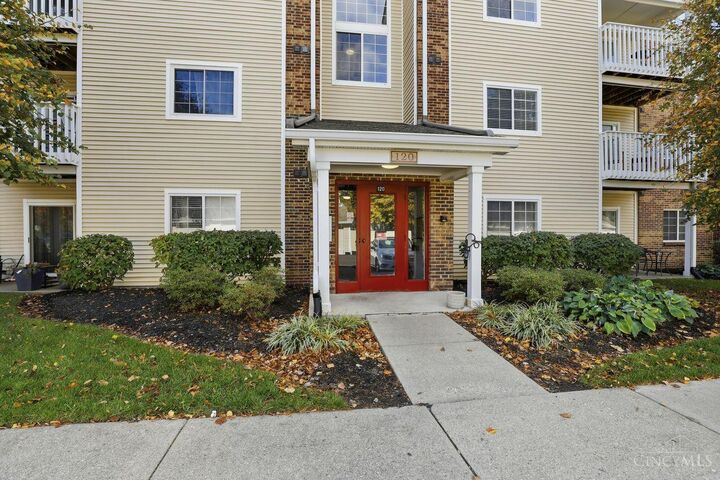 Property Photo:  120 Carrington Lane  OH 45140