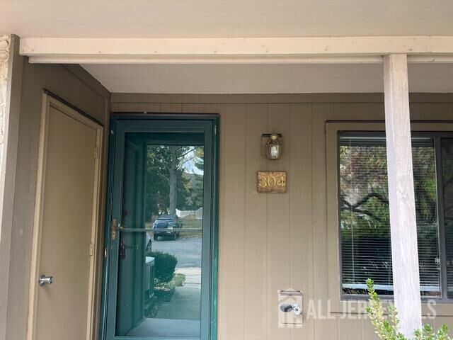 Property Photo:  304 Hampshire Drive  NJ 08536 