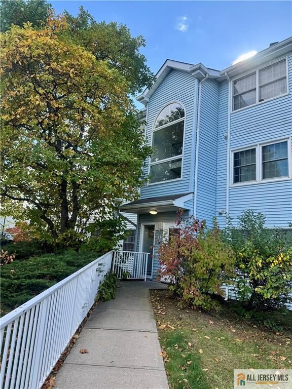 Property Photo:  826 Edpas Road 826  NJ 08901