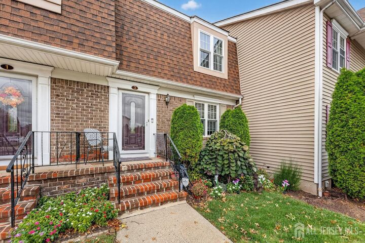 Property Photo:  3 Heritage Lane  NJ 08863