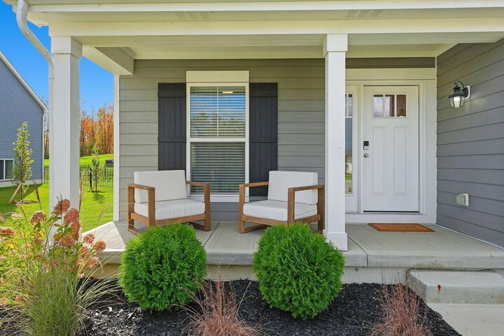 Property Photo:  265 Hawking Drive  OH 43021