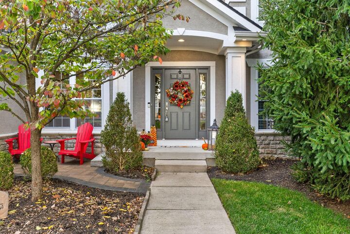Property Photo:  5844 Dunheath Loop  OH 43016
