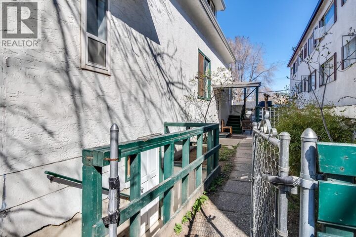 Photo de la propriété:  730 Bernard Avenue  BC V1Y 6P5