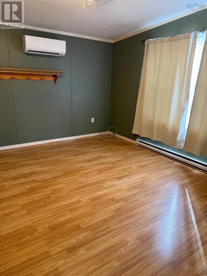 Photo de la propriété:  260 Seasons Drive  NS B4V 2H6 