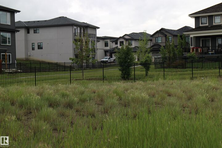 Property Photo:  3044 59 Avenue  AB T4X 0X9 
