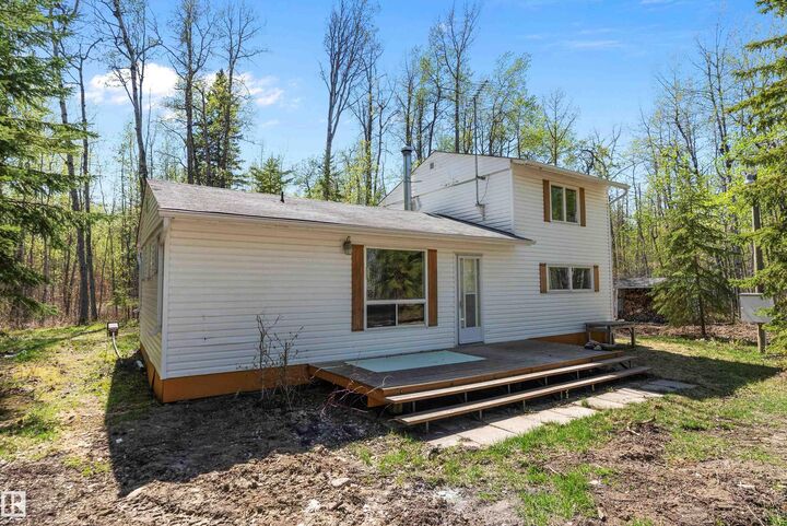 Property Photo: 274022 Twp Road 480 AB T0C 2P0