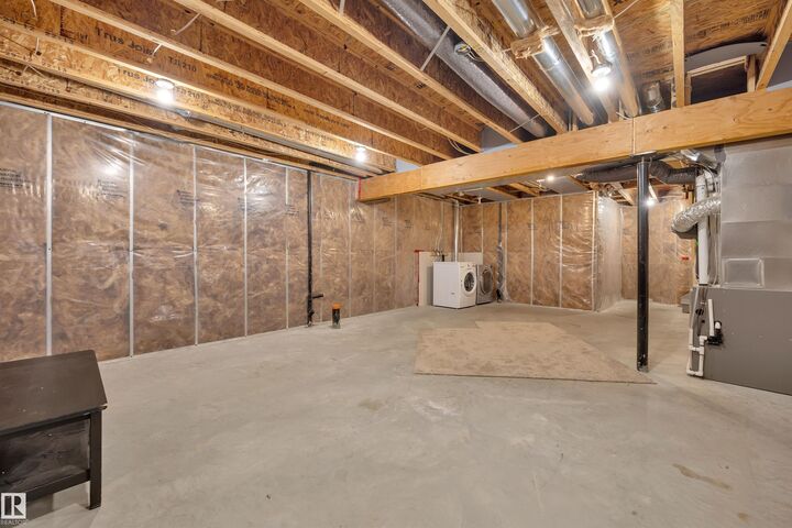 Property Photo:  21219 94 Avenue NW  AB T5T 4E6