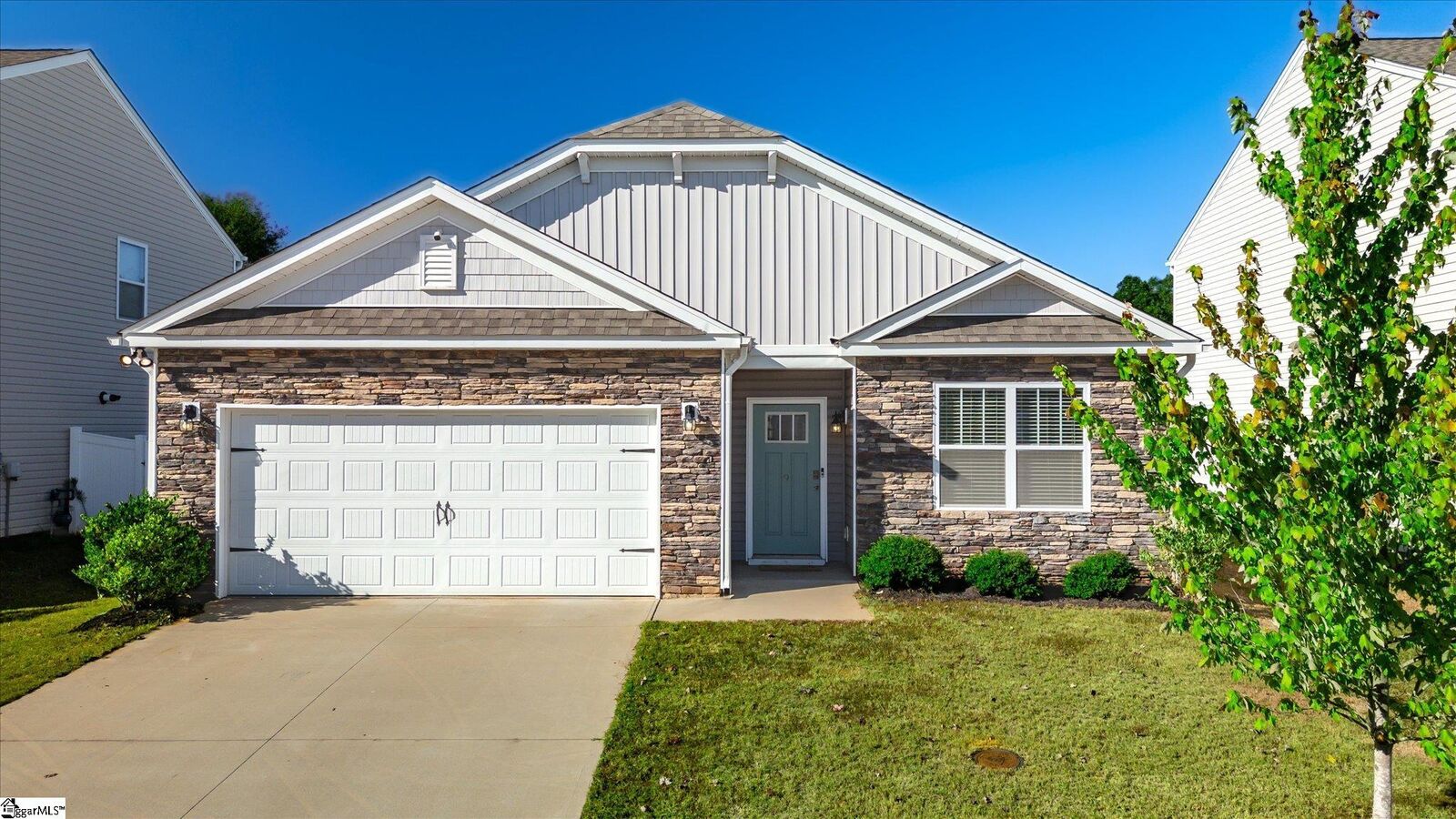 Property Photo:  9 Bridlewood Lane  SC 29673