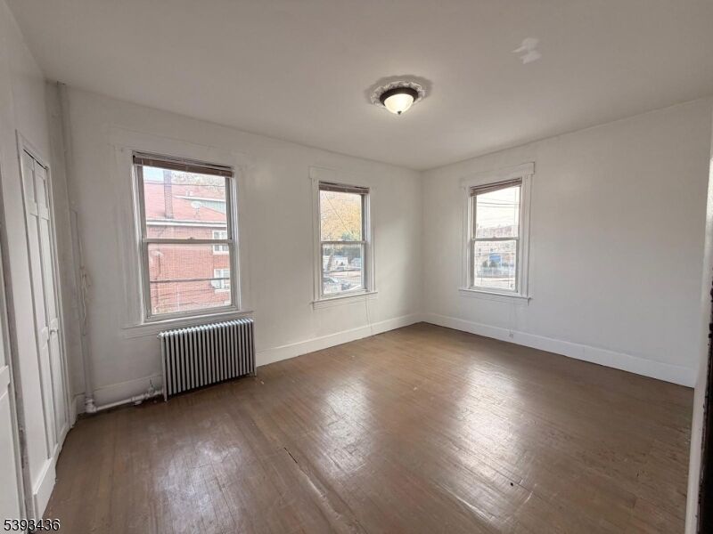 Property Photo:  265 Fulton Ave 2  NJ 07305 