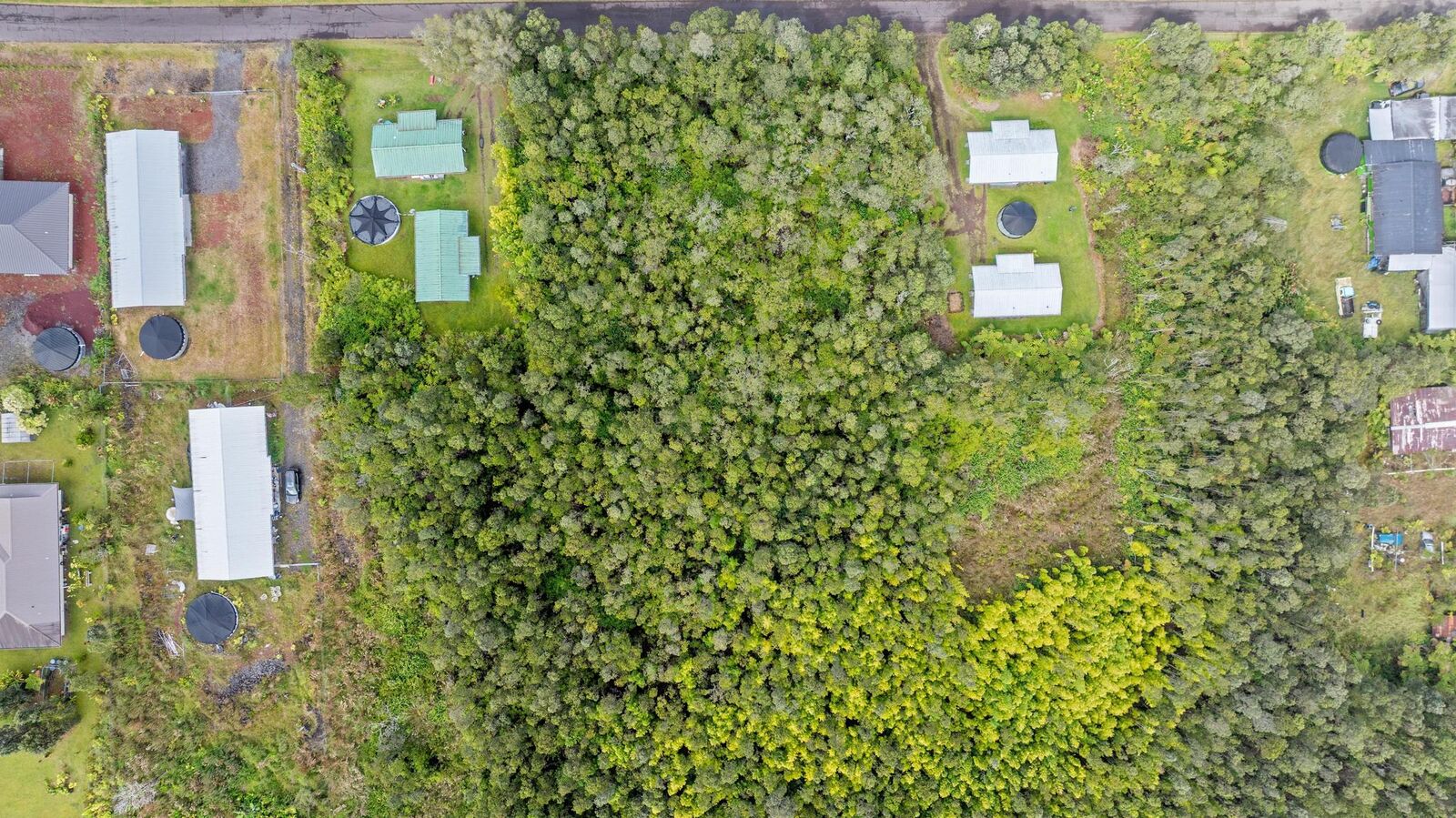 Property Photo:  Mokuna St  HI 96785 