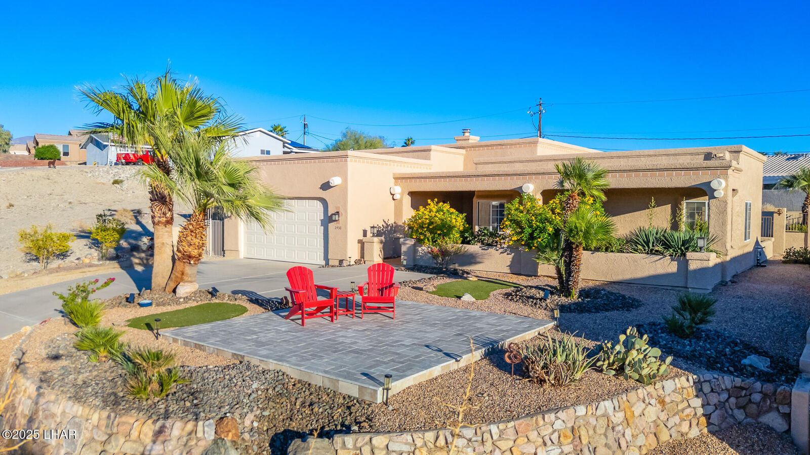 Property Photo: 2450 Clarke Dr AZ 86403