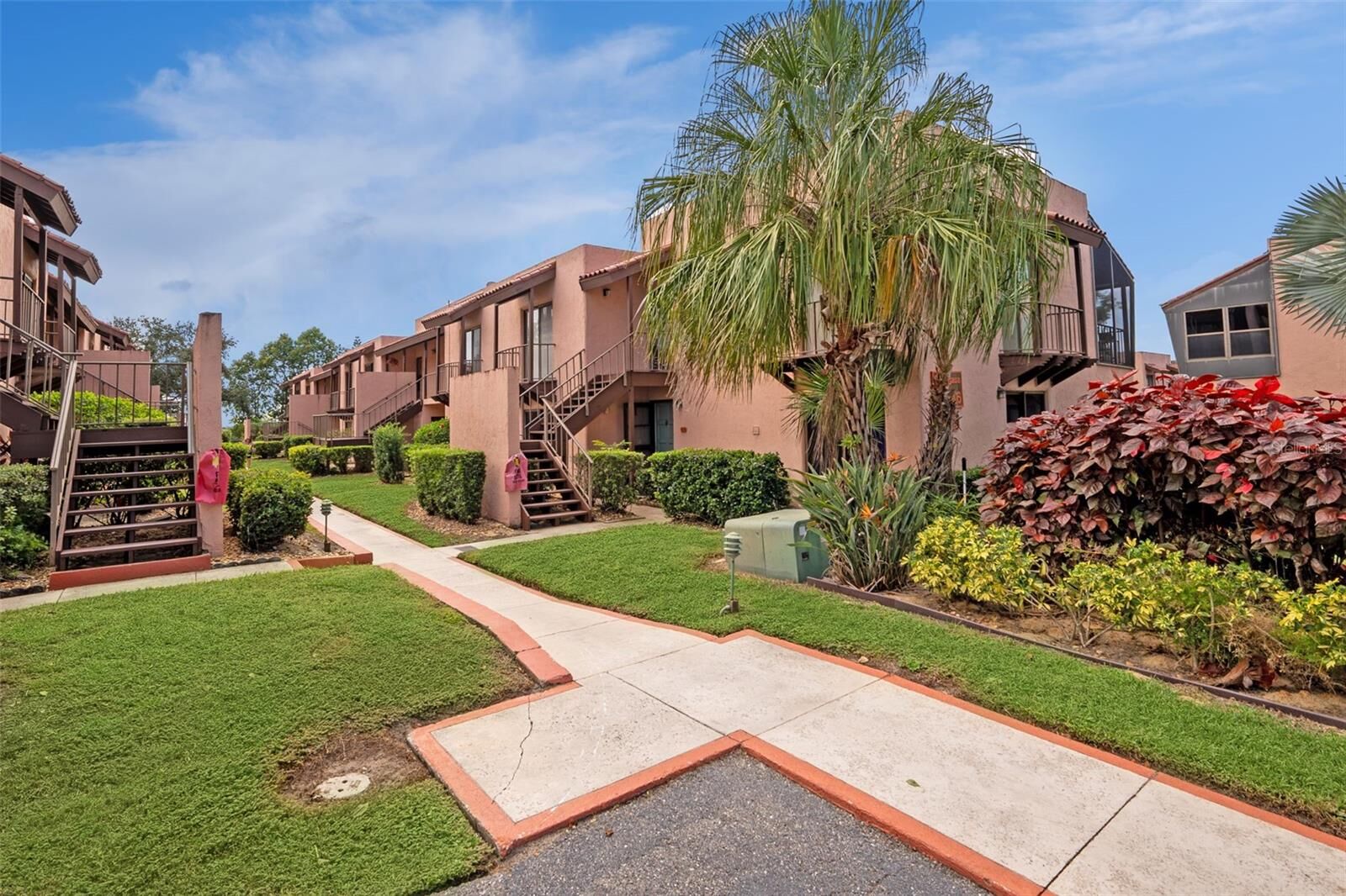 Property Photo: 224 La Casa 224 FL 33898