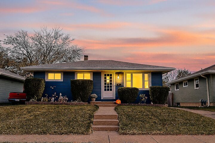 6716 S 19th St  Milwaukee WI 53221 photo