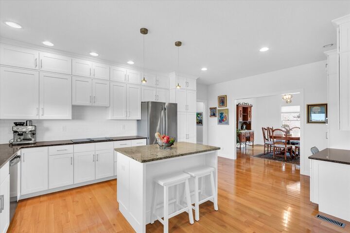 Property Photo:  1409 Yorkshire Drive  IL 61874