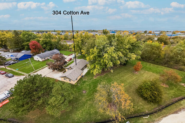 Property Photo: 304 Cotton Avenue IL 60115
