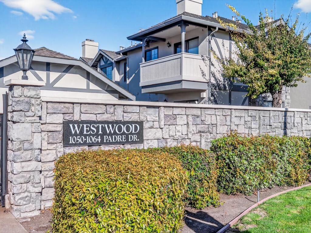 Property Photo:  1056 Padre Drive 8  CA 93901 