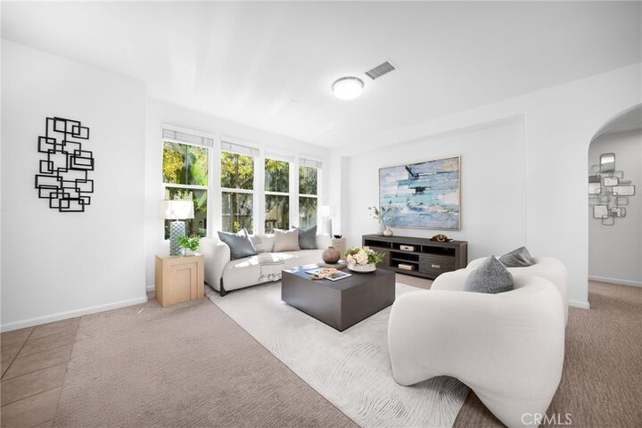 Property Photo:  883 Terrace Lane Way W 1  CA 91765