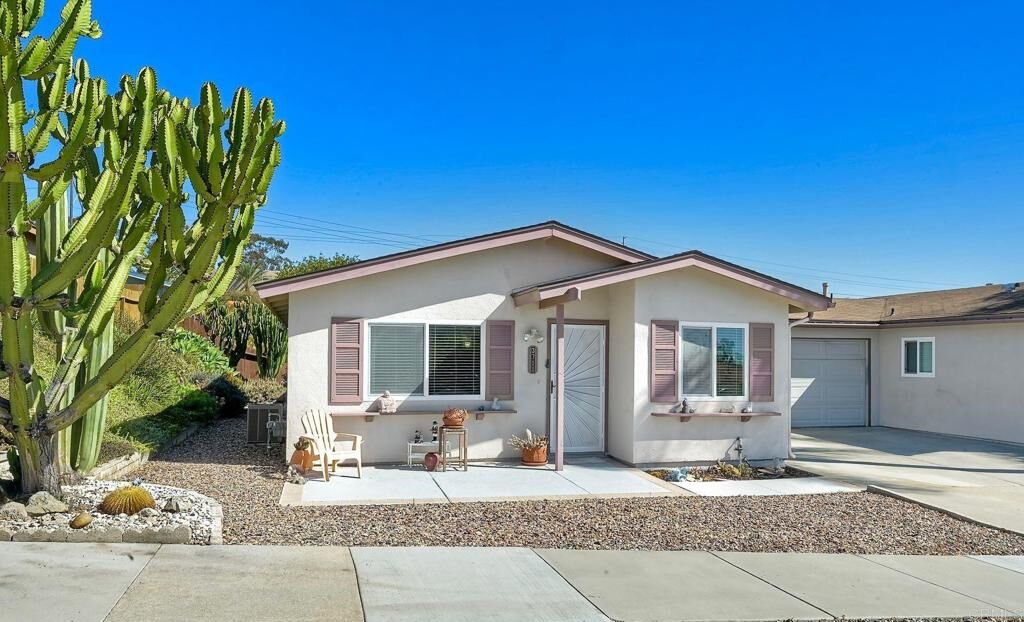 Property Photo: 3711 Mira Pacific Drive CA 92056