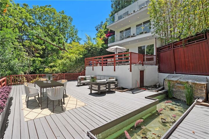 Property Photo:  7670 Woodrow Wilson  CA 90046