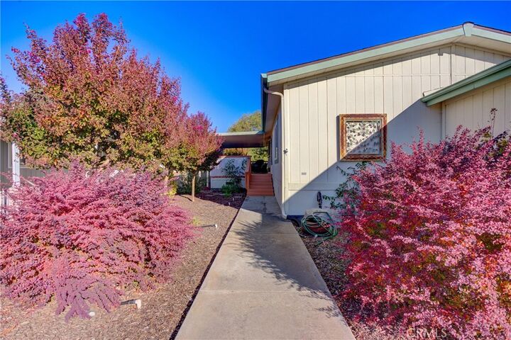 Property Photo:  1220 Bennett Way #74  CA 93465 
