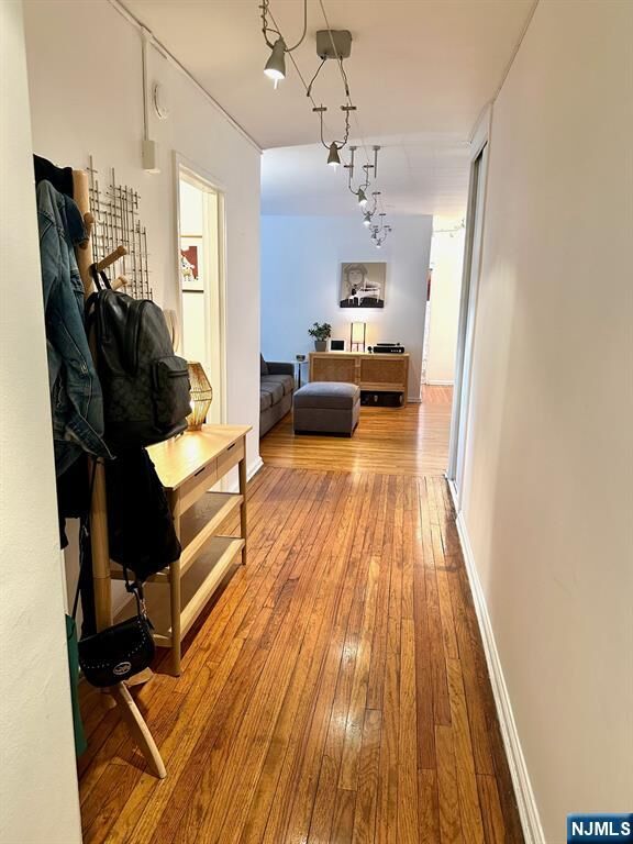 Property Photo:  401 Park Place 1F  NJ 07024 