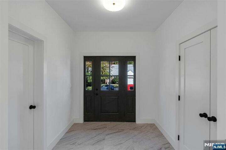 Property Photo:  264 Merrison Street  NJ 07666